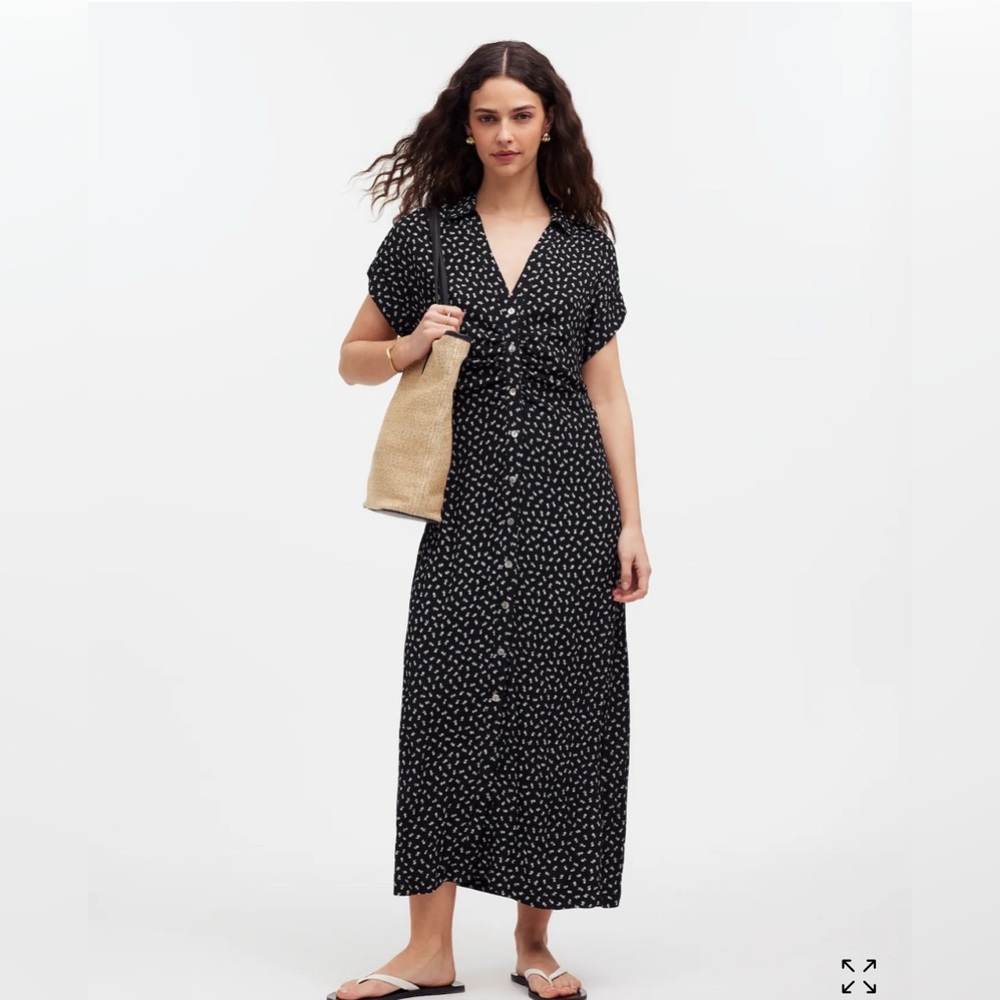Button-Front Midi Shirtdress in Floral